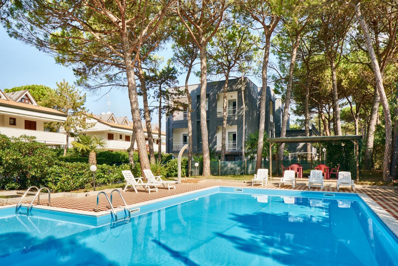 G/Hotel Lignano Lignano Sabbiadoro Exterior foto